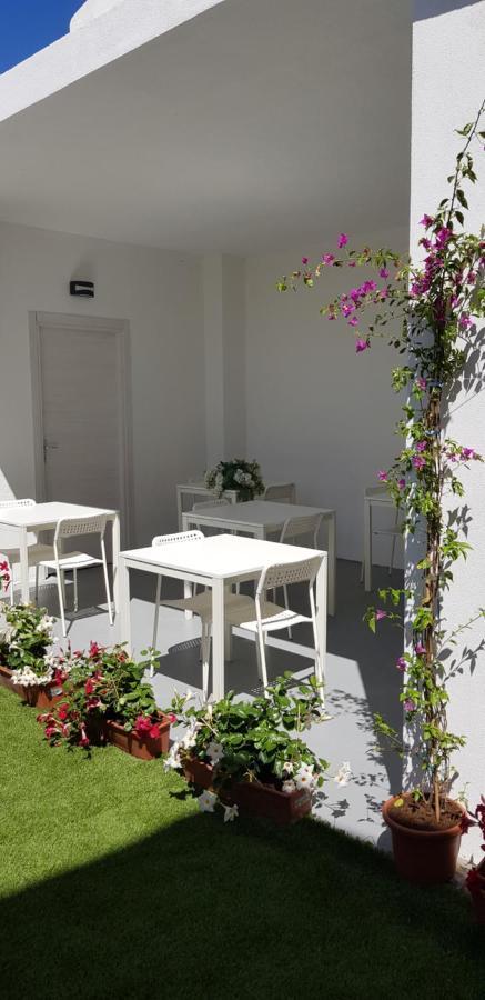 La Smeralda - Boutique Rooms And Breakfast Golfo Aranci Exterior foto